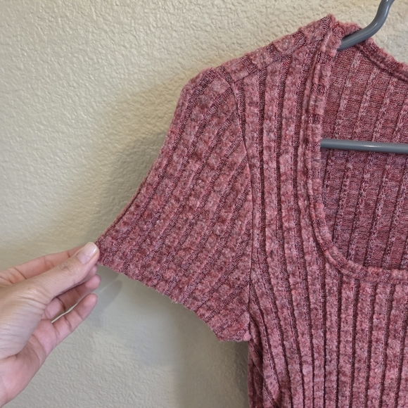 Shein Frenchy Square Neck Ruched short sleeve Ribbed Cropped Red Tshirt Sz Small - Picture 2 of 7